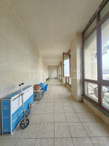 Продаётся 4-комн. вторичка 170 м², м. Ичеришехер, photo 28 from 32