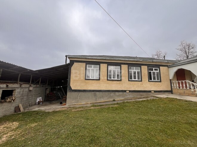 Satılır 4 otaqlı həyət evi/bağ evi 130 m², photo 1 from 17