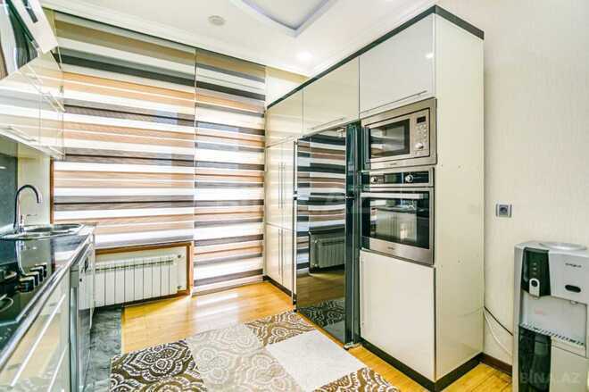 İcarəyə verilir 3 otaqlı yeni tikili 135 m², 28 May m., photo 15 from 31