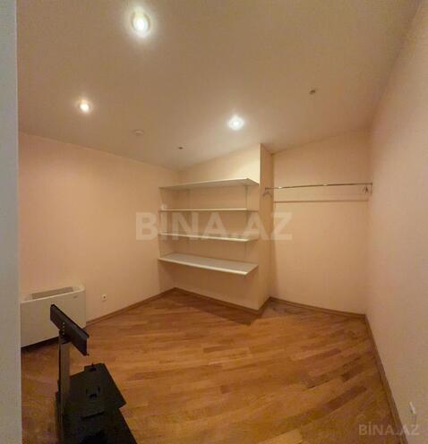 İcarəyə verilir 6 otaqlı ofis 300 m², 20 Yanvar m., photo 20 from 23