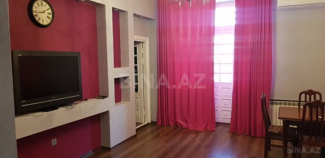 Продаётся 3-комн. вторичка 85 м², м. Ичеришехер, photo 6 from 14