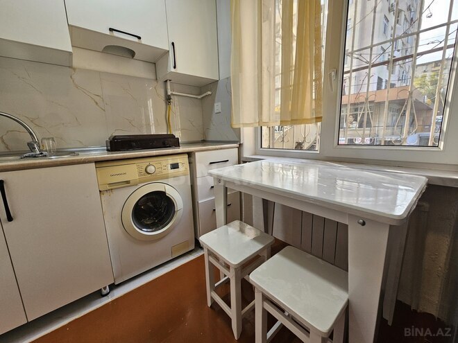 Сдаётся 1-комн. вторичка 40 м², м. Элмляр Академиясы, photo 6 from 14