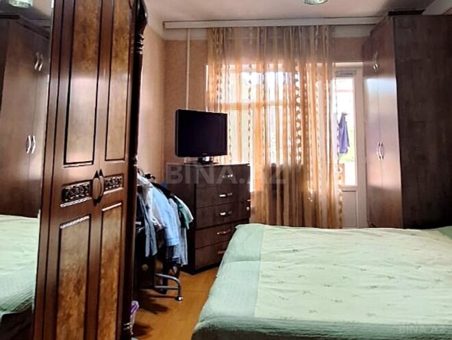 Продаётся 3-комн. вторичка 85 м², м. Кара Караев, photo 8 from 22