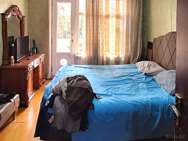 Продаётся 3-комн. вторичка 85 м², м. Кара Караев, photo 15 from 22