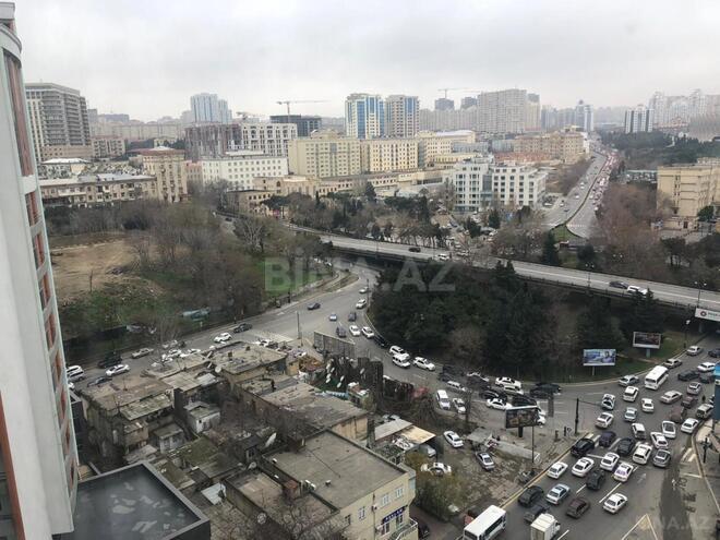 Сдаётся 4-комн. новостройка 200 м², м. Низами, photo 17 from 18