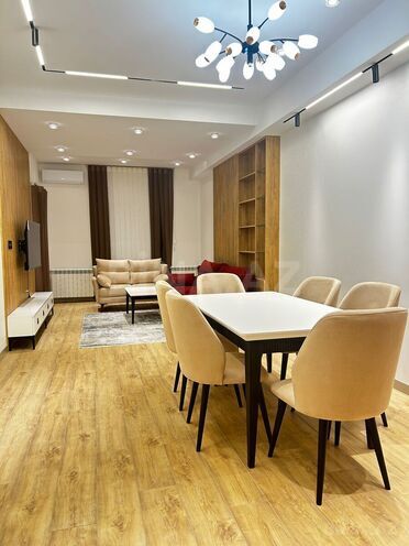 Сдаётся 2-комн. новостройка 80 м², м. Низами, photo 5 from 19