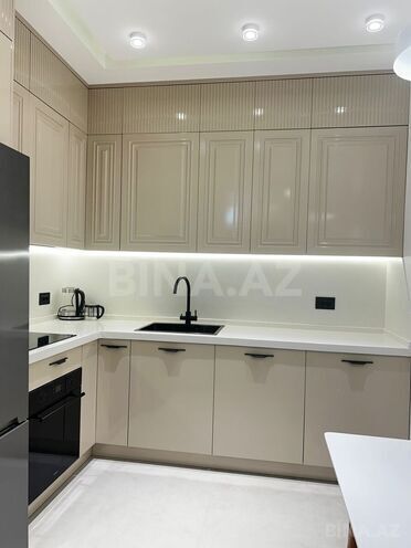 Сдаётся 2-комн. новостройка 80 м², м. Низами, photo 7 from 19