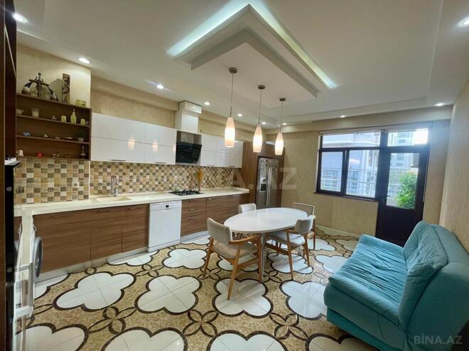 Продаётся 3-комн. новостройка 133 м², м. Ази Асланов, photo 6 from 32