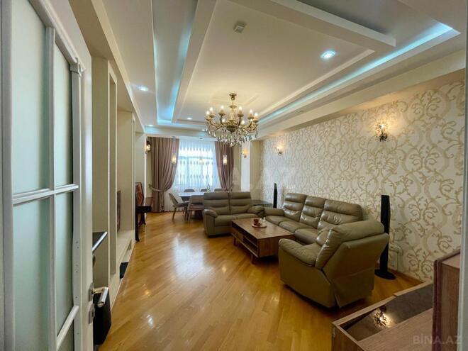 Продаётся 3-комн. новостройка 133 м², м. Ази Асланов, photo 12 from 32