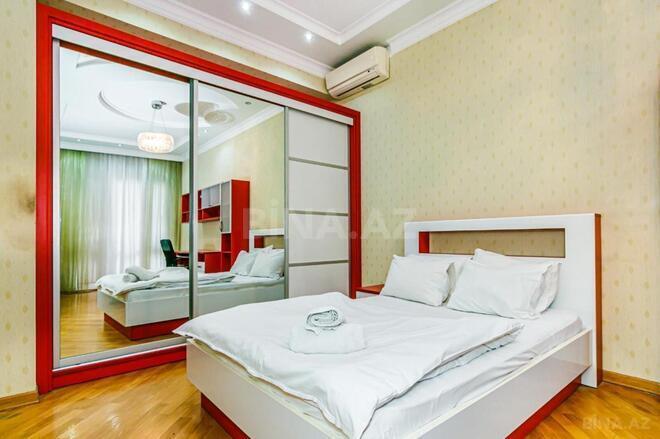 Satılır 4 otaqlı yeni tikili 188 m², İçəri Şəhər m., photo 23 from 32