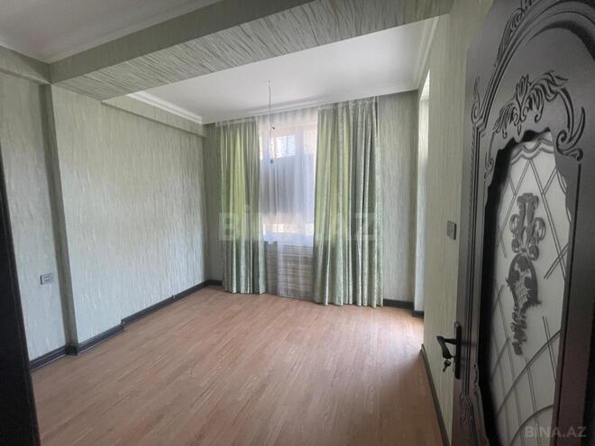 Продаётся 3-комн. новостройка 90 м², Абшеронcкий  р., photo 1 from 19
