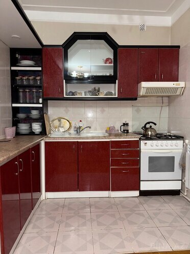 Продаётся 5-комн. вторичка 170 м², Насиминский  р., photo 16 from 31