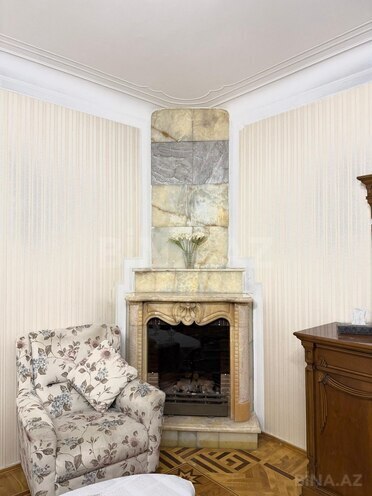 Продаётся 5-комн. вторичка 170 м², Насиминский  р., photo 8 from 31