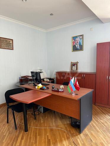 Сдаётся 4-комн. офис 155 м², м. Элмляр Академиясы, photo 5 from 17