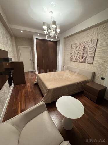 İcarəyə verilir 3 otaqlı yeni tikili 215 m², Şah İsmayıl Xətai m., photo 15 from 32