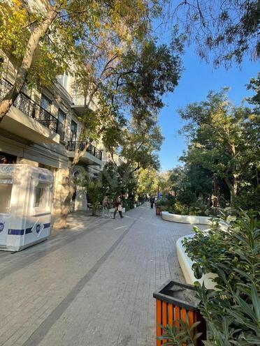 Продаётся 3-комн. вторичка 70 м², м. Сахил, photo 6 from 24