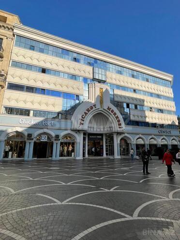 Продаётся 3-комн. вторичка 70 м², м. Сахил, photo 7 from 24
