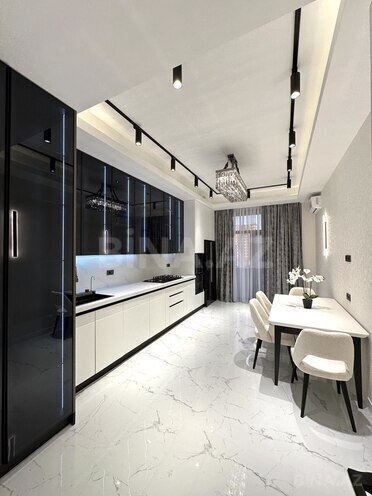 Satılır 4 otaqlı yeni tikili 195 m², 28 May m., photo 3 from 20