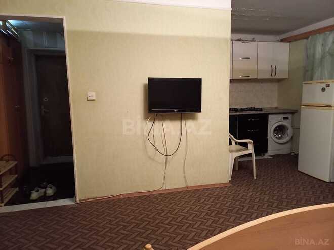 Satılır 1 otaqlı köhnə tikili 35 m², Elmlər Akademiyası m., photo 3 from 8