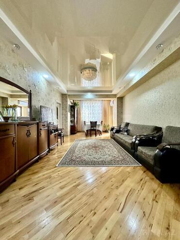 Продаётся 3-комн. новостройка 82 м², м. Ази Асланов, photo 1 from 13