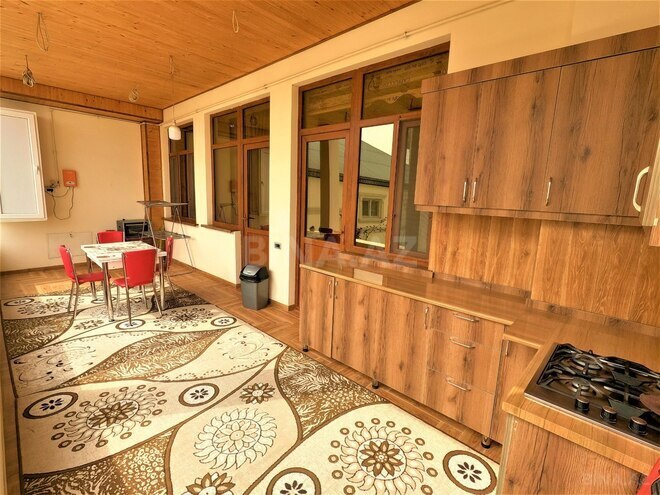 Продаётся 6-комн. дом/дача 310 м², пос. Бинагади, photo 11 from 32