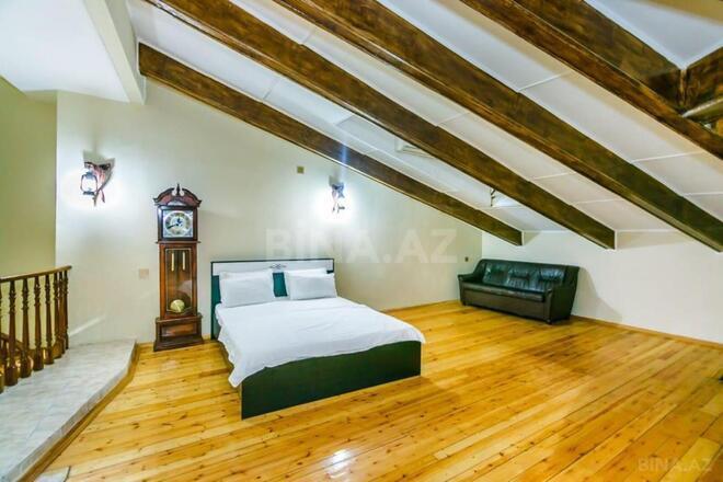 Satılır 6 otaqlı köhnə tikili 320 m², Sahil m., photo 22 from 31