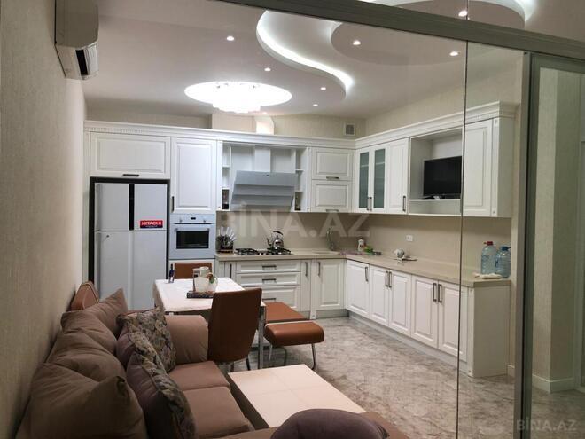 Сдаётся 4-комн. новостройка 200 м², м. Низами, photo 5 from 19