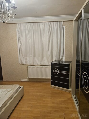Продаётся 4-комн. вторичка 72 м², photo 26 from 32