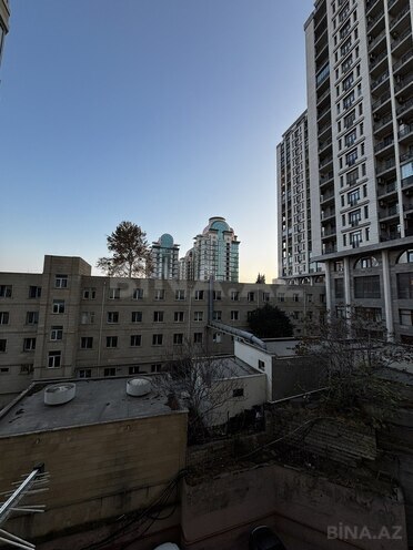 Satılır 4 otaqlı yeni tikili 170 m², 28 May m., photo 19 from 25