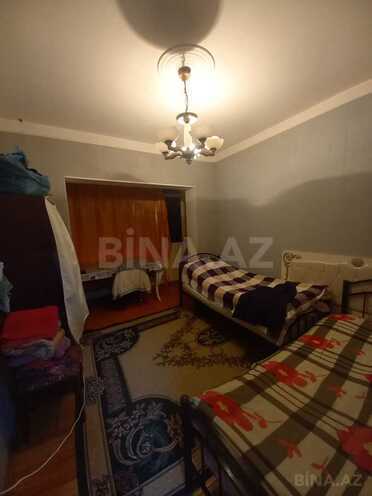 Satılır 2 otaqlı köhnə tikili 45 m², 8-ci mikrorayon q., photo 3 from 12