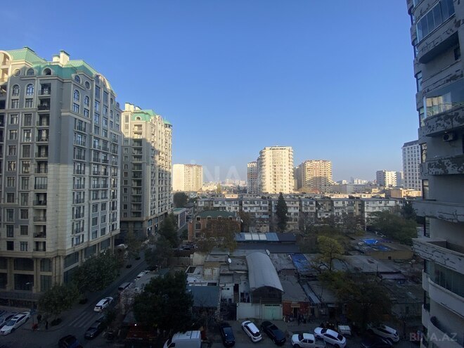 Продаётся 4-комн. новостройка 175 м², Насиминский  р., photo 14 from 32