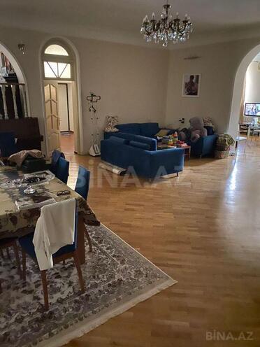 Satılır 10 otaqlı həyət evi/bağ evi 310 m², Elmlər Akademiyası m., photo 6 from 20