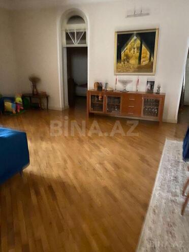 Satılır 10 otaqlı həyət evi/bağ evi 310 m², Elmlər Akademiyası m., photo 8 from 20