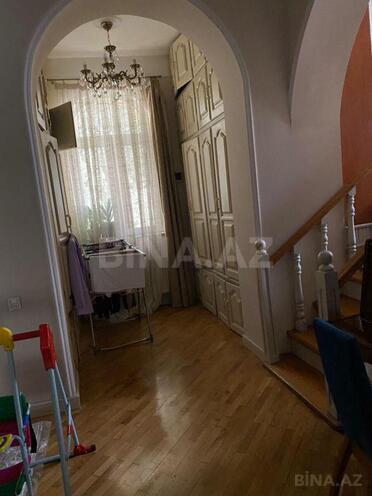 Satılır 10 otaqlı həyət evi/bağ evi 310 m², Elmlər Akademiyası m., photo 9 from 20