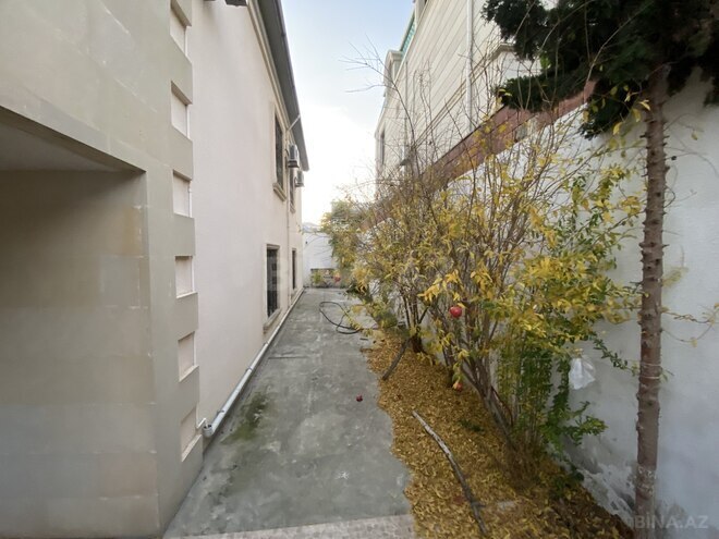 Satılır 8 otaqlı həyət evi/bağ evi 380 m², Badamdar q., photo 17 from 29