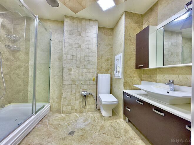 Продаётся 3-комн. новостройка 136 м², м. Кара Караев, photo 20 from 25