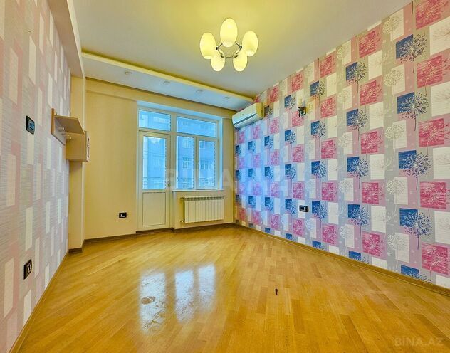 Продаётся 3-комн. новостройка 136 м², м. Кара Караев, photo 16 from 25