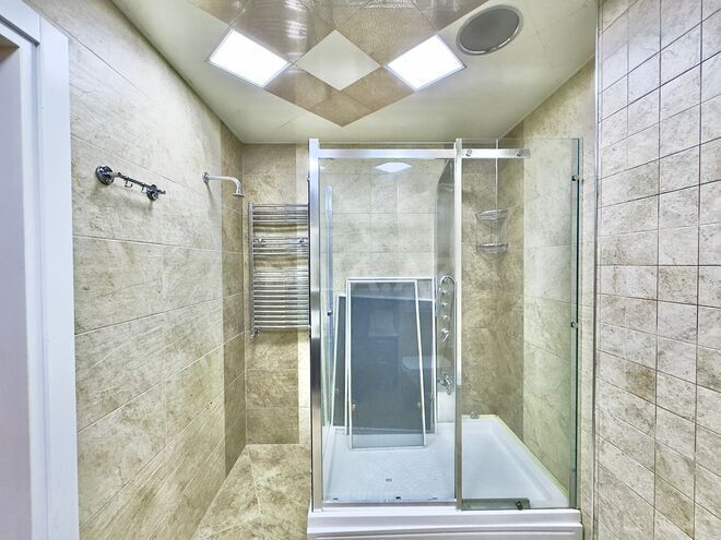 Продаётся 3-комн. новостройка 136 м², м. Кара Караев, photo 21 from 25