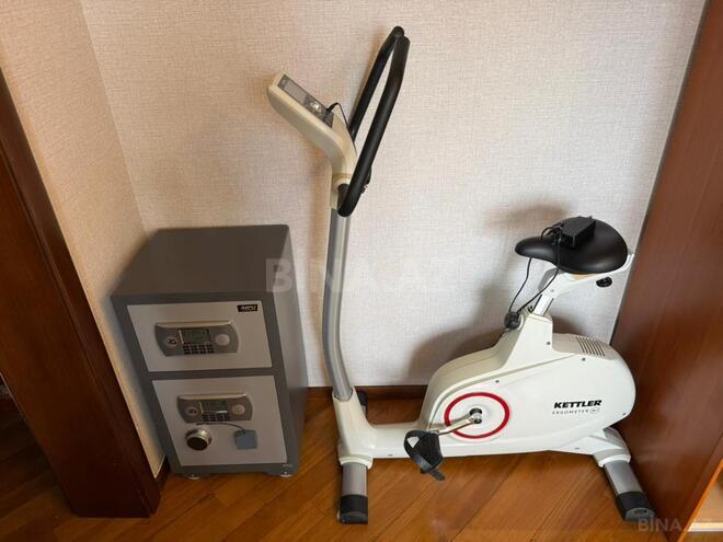 İcarəyə verilir 4 otaqlı yeni tikili 190 m², Nizami m., photo 16 from 19