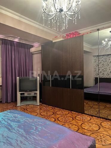 Продаётся 5-комн. вторичка 220 м², Насиминский  р., photo 8 from 18