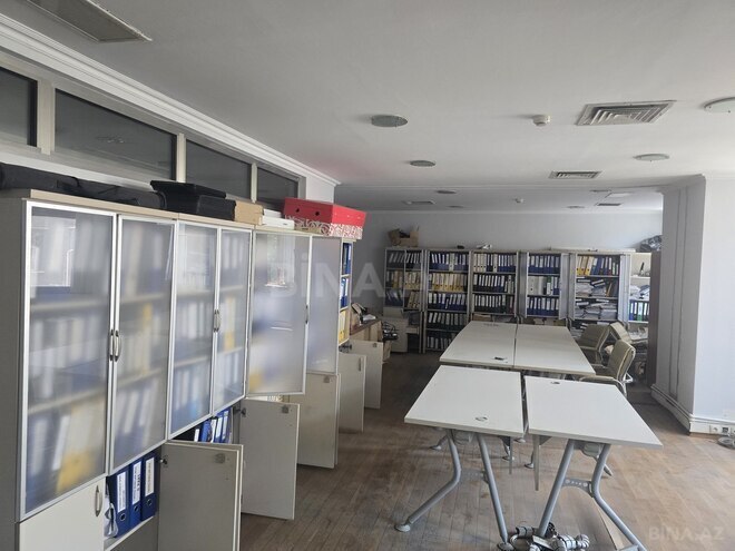 Satılır  obyekt 676 m², 28 May m., photo 30 from 32