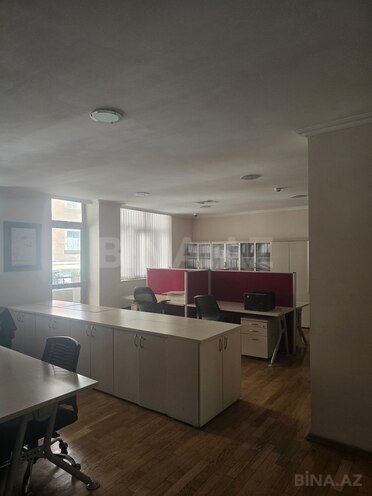 Satılır  obyekt 676 m², 28 May m., photo 15 from 32