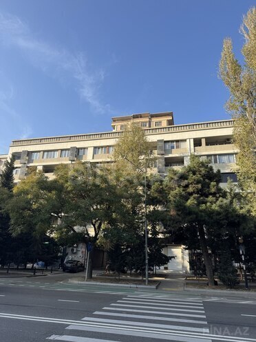 Продаётся 3-комн. вторичка 100 м², м. 28 мая, photo 3 from 12