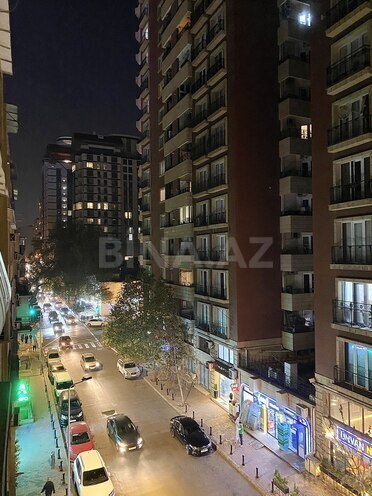 İcarəyə verilir 3 otaqlı köhnə tikili 80 m², 28 May m., photo 19 from 26