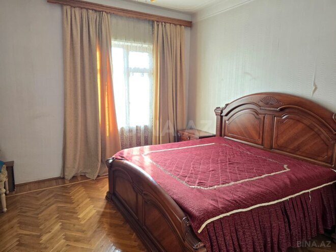 Продаётся 6-комн. дом/дача 500 м², м. Кара Караев, photo 9 from 20