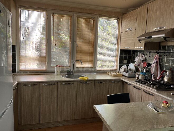 Сдаётся 3-комн. вторичка 58 м², м. Элмляр Академиясы, photo 3 from 8