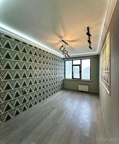 Продаётся 2-комн. новостройка 90 м², м. Иншаатчылар, photo 1 from 12