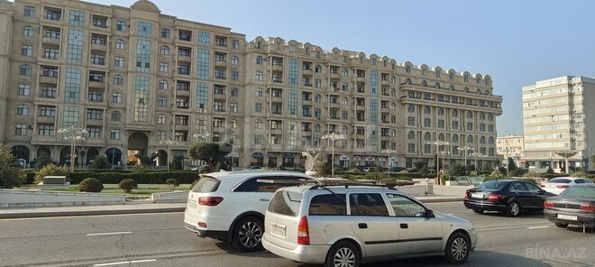 Satılır 4 otaqlı yeni tikili 175 m², Gənclik m., photo 1 from 18