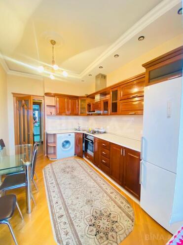 Сдаётся 2-комн. новостройка 80 м², м. 8 ноября, photo 7 from 22