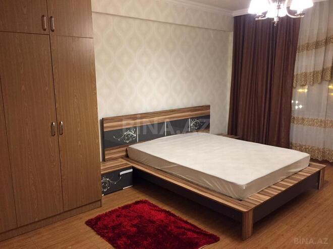 Продаётся 3-комн. вторичка 104 м², м. Низами, photo 6 from 19